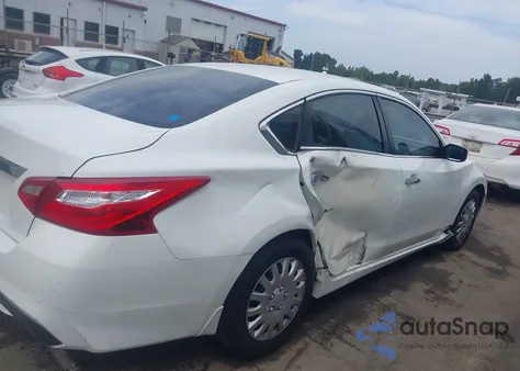 2017 Nissan Altima 2.5 S из США, поврежденный, VIN 1N4AL3AP6HC197099